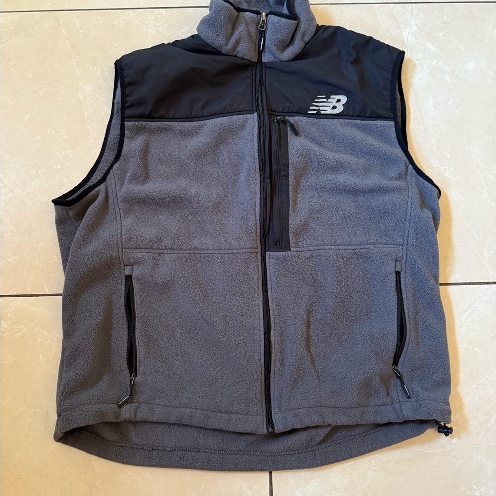 New Balance Black and Gray Fleece Vest Sz 2XL